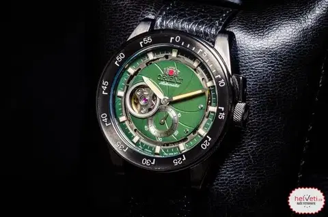 Orient Retro Future Camera RA-AR0202E