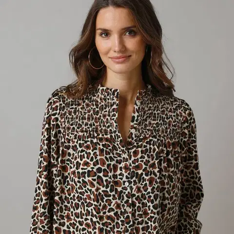 Košilová halenka s leopardím vzorem