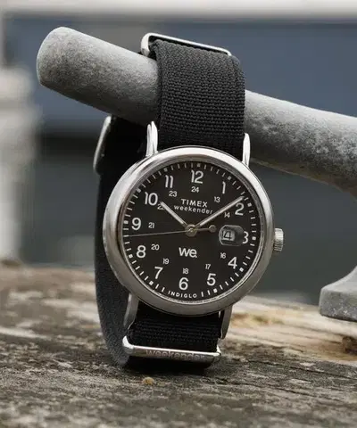 TIMEX Weekender TW2W86100BR