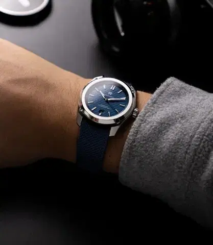 Formex Essence FortyOne Automatic Chronometer Blue