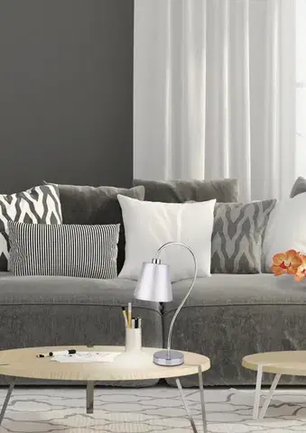 Chromová kancelářská stolní lampa s látkovým stínidlem Luk