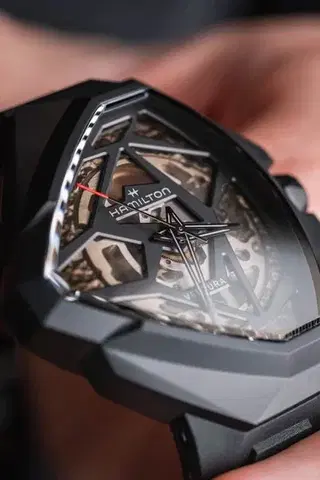 Hamilton Ventura Edge Skeleton Automatic H24645330