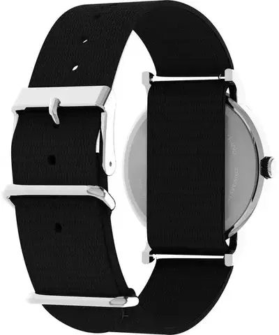 Timex Peanuts® Weekender TW2Y118006B