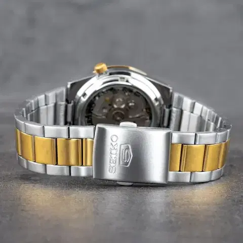 Seiko SNKE04K1