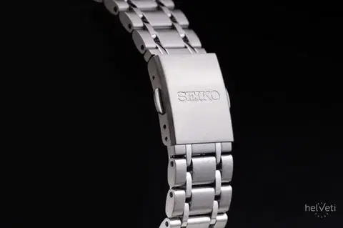 Seiko Quartz Chronograph SSB477P1