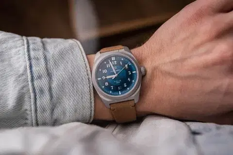 Formex Field Automatic Gen 2 Deep Blue Leone Bolgheri Leather Strap 0660.1.6532.723