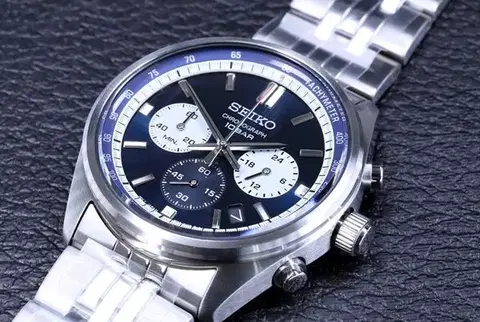 Seiko Quartz Chronograph SSB427P1