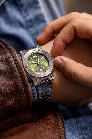 Nivada Grenchen Depthmaster Numerals - Black Leather White Stitching