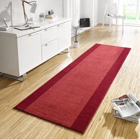Kusový běhoun Hanse Home Basic 102499 Red 80x500 cm