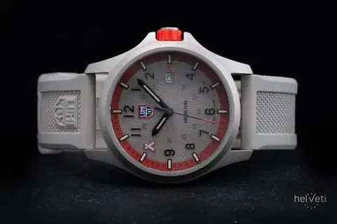 Luminox Bear Grylls Survival Land 3710 Series XB.3717