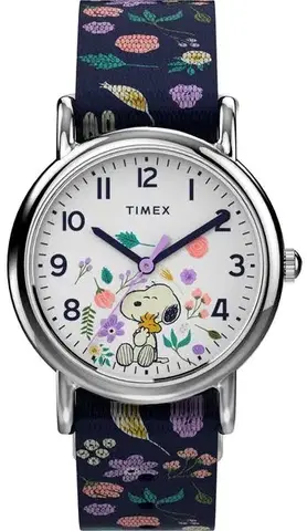 Timex Peanuts® Weekender TW2V459006B