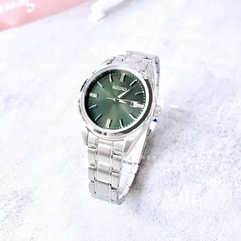 Seiko Quartz SUR533P1