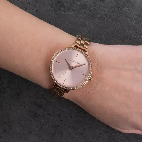 Michael Kors Charley MK4400