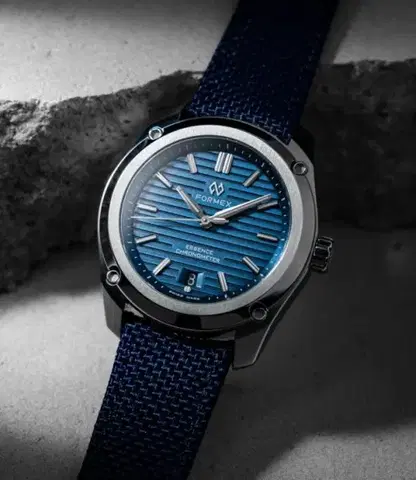 Formex Essence ThirtyNine Automatic COSC Blue