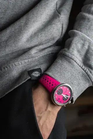 Junghans 1972 Competition PINK Automatic Limited Edition 27/4406.00
