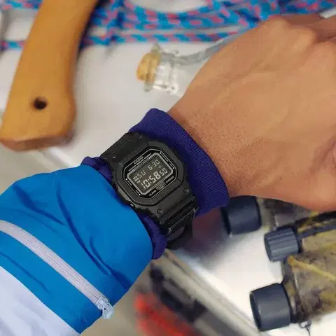 Casio G-Shock DW-5600MNC-1ER