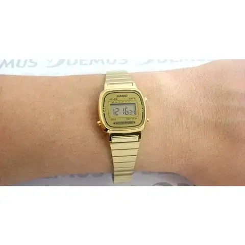 Casio Retro LA670WEGA-9EF