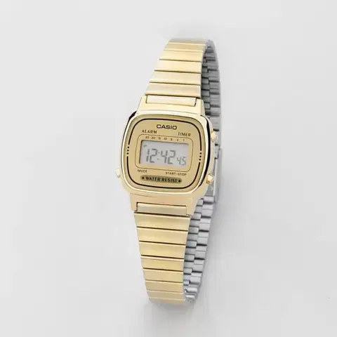 Casio Retro LA670WEGA-9EF