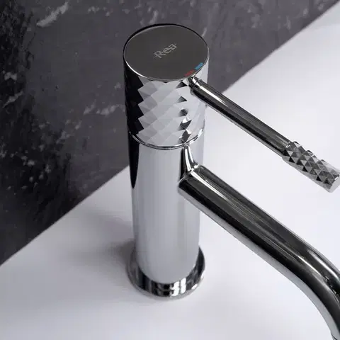 REA Umyvadlová baterie Lungo Diamond Chrome REA-B4635