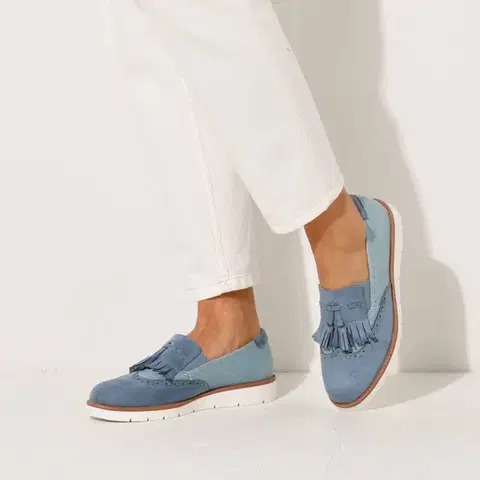 Slippers s třásněmi