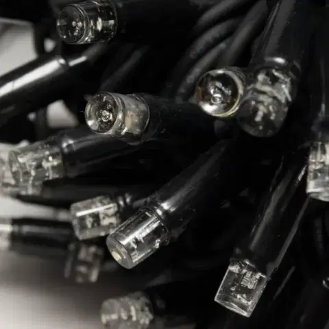 DecoLED LED světelný řetěz FLASH, 5 m, ledově bílá, 60 diod, IP67, černý kabel