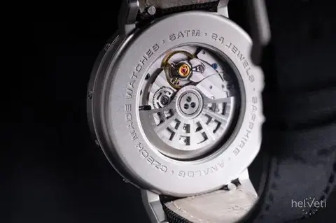 Robot Graphic Analog Silver