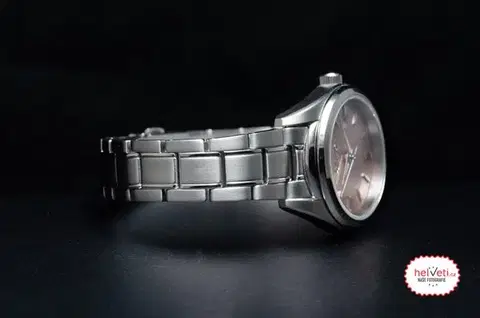 Seiko Quartz SUR529P1