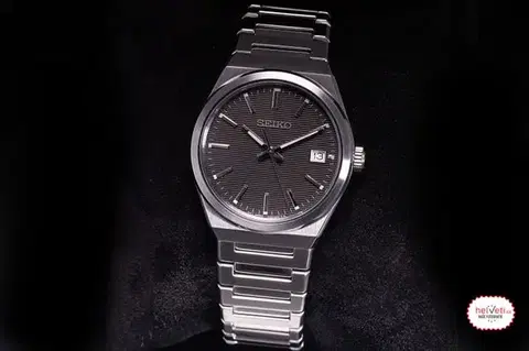 Seiko Quartz SUR557P1