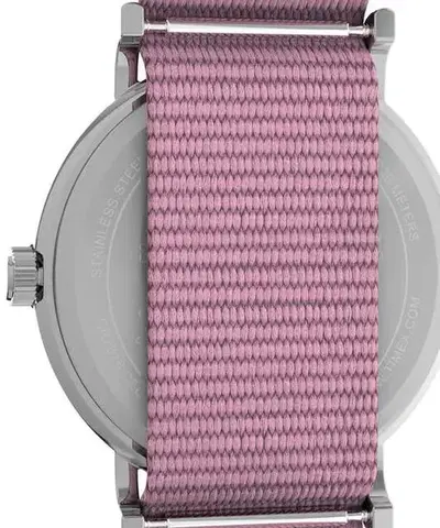 Timex Peanuts® Weekender TW2V778000B