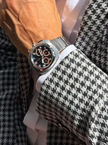 Robotic One Blue