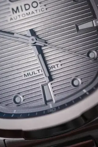 Mido Multifort TV Big Date M049.526.44.081.00