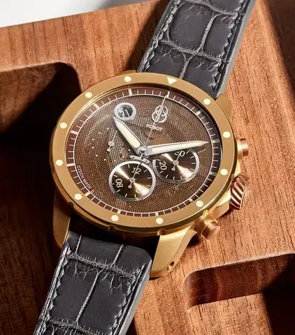 Robot Minor Bronze Aura PVD