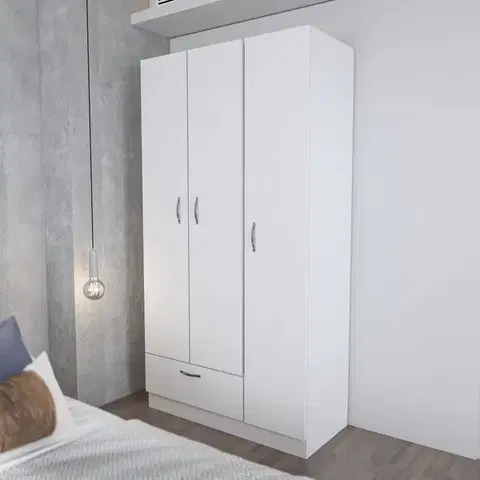 Šatní skříň Gabi