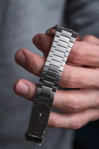 Bering Classic 18940-704