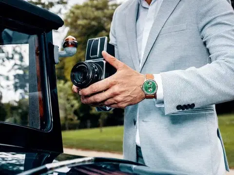Robot Aerodynamic Titanium Green