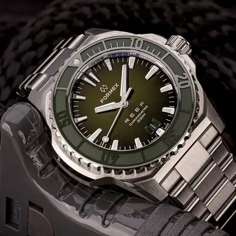 Formex Reef 42 Automatic Chronometer Green Dial