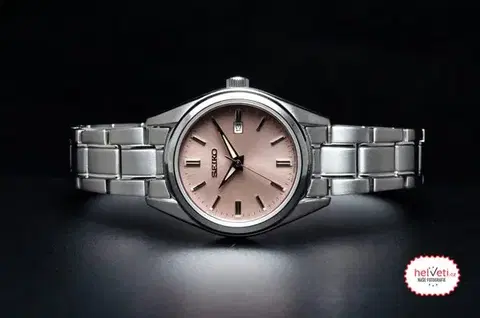 Seiko Quartz SUR529P1
