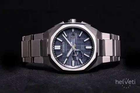 Seiko Astron SSJ013J1