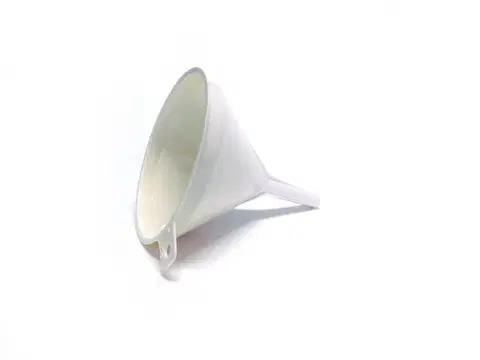 PETRA PLAST - Nálevka 14cm plastová 904700