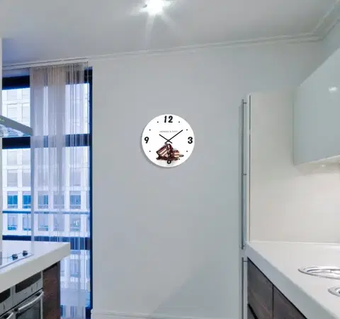 Kuchyňské nástěnné hodiny s motivem čokolády