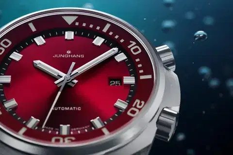 Junghans Aquaris Red 27/4661.44