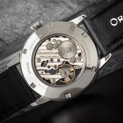 Orient Star RE-AZ0005S Classic Skeleton
