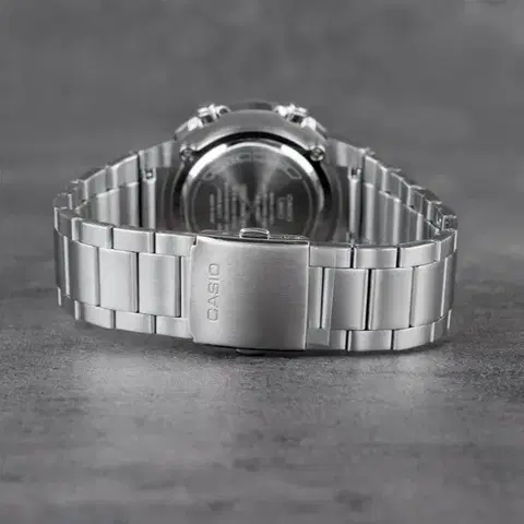 Casio AMW-870D-1AVDF