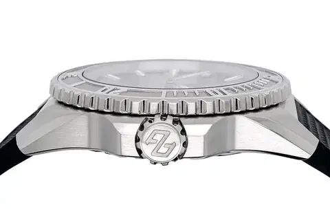 Formex Reef 42 Automatic Chronometer 2200.1.6320.100