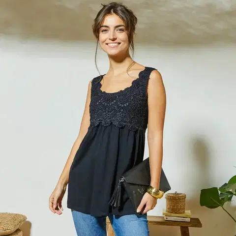 Dlouhý top s macramé