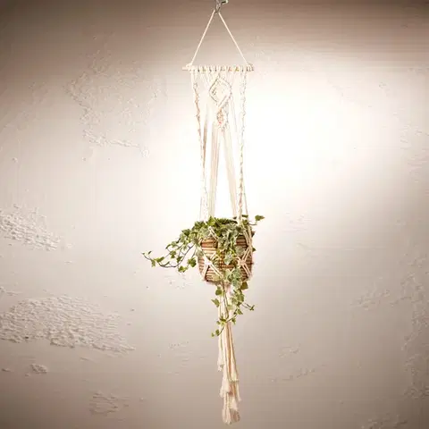 Závěsný koš macramé